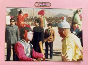 民俗扭秧歌 多单合并运费满百包邮只发快递 彩色老照片非黑白老照片 全网同售 不定期下架 加购请及时付款 欢迎选购 250222PSD