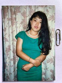 靓丽青春 多单合并运费满百包邮只发快递 彩色老照片非黑白老照片 全网同售 不定期下架 加购请及时付款 欢迎选购 251207PSD