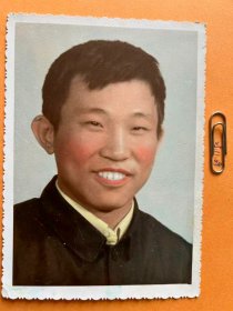 少年肖像 多单合并运费满百包邮只发快递 彩色老照片非黑白老照片 全网同售 不定期下架 加购请及时付款 欢迎选购 251109PSD