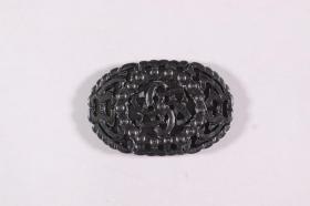 出口创汇：北京工艺美术厂 九十年代 手工雕刻 镂空玉石挂件一件（重量约：17g；尺寸约：4*6*0.4cm）  HXTX337622