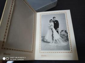 老照片 结婚照等共6张+一本外国相册（相册尺寸18.3*13cm,可放40张）