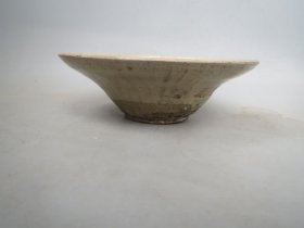 年头不错影青斗笠碗