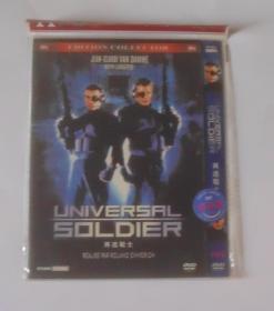 外国电影【再造战士】一DVD碟。