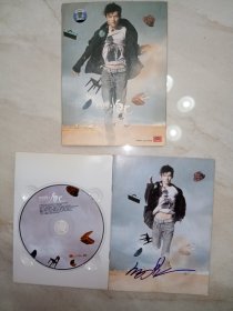 【签名CD】何炅 自己 CD+写真式歌词专辑（封面带何炅本人签名）。带原装盒套，完整。私藏品好。无机器试听。J61