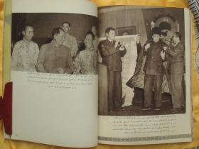 1955年我国出版的少数民族文年鉴《新中国社会》。大部分图片很珍贵，极少见。将人们带进68年前，新中国诞生初期那种日新月异，蓬勃向上的激情岁月......