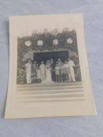 1957年中华学校门口陈杨联婚结婚合影老照片