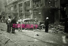 1937年8月14日上海南京路被日军无差别轰炸后景象