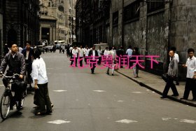 上海街道上的行人1979年