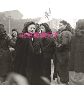 1940年上海街头女学生