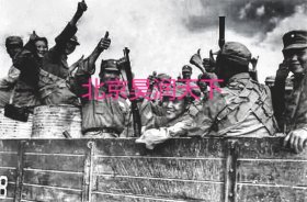 滇西远征军第54军士兵开赴前线