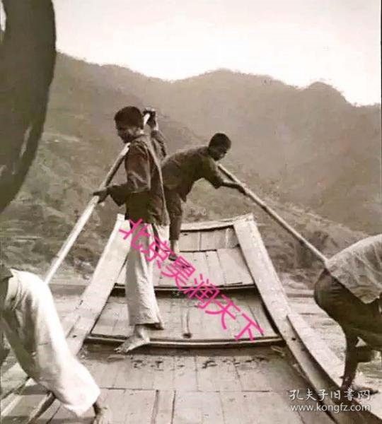 1929年广东梅江上的船工