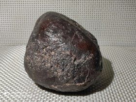 9539 新疆   库木塔格    陨石  4.3斤