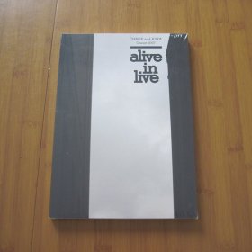 恰克与飞鸟  CHAGE and ASKA Concert 2007 alive in live(2册组) 场刊  日版