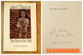 【签赠本】詹姆斯·劳林《墙上之人》 作者签赠德国庞德译者爱娃·海塞JAMES LAUGHLIN: THE MAN IN THE WALL. FOREWORD BY GUY DAVENPORT