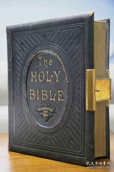 1876年英国牛津大学出版国家古董Christion Jehovah圣经新旧约Holy Bible,纯牛皮封面，黄铜装订书扣， 黑白插图 木版画。 大尺寸29Xcm24cmX8cm厚 ，总量约10斤，稀有版本，品相完美。极品收藏品