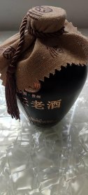 陈坛老酒老酒瓶 古典素雅 高18厘米
