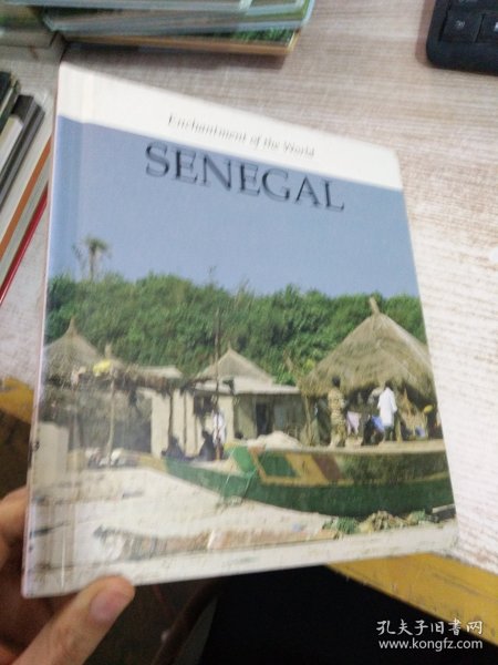 ENCHANTMENT OF THE WORLD SENEGAL  具体看图