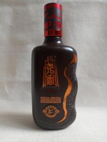 《尧香酒（仁）--尧香型白酒》酒瓶·空瓶·玻璃瓶·外包装瓶2010年代（河南尧香酒业有限公司出品）
