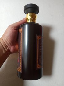 贵州茅台镇《赖茅酒(1915/15年陈酿)--酱香型白酒》空酒瓶·空瓶·黑玻璃瓶·外包装瓶2000-2010年代左右(贵州省仁怀市茅台镇赖茅酒厂出品)