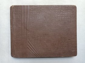 老相册183-《云南会泽籍转业老战士：王德龙及其战友、家人等》1959-1988年期间入/退伍、战友分别留念、家人等老像片、老影集（有：以礼河水电局、圆通山，有：姚会庆、蒲恩荣、陈明玉、杨光瑞、马全、杨风高，有:风城摄影、昆明军人摄影部、国营昆明艺术人像、华山冲印、昆明艺术摄影、子雄艺术人像、国营新建设相馆、上海伟艺照相，有：漾濞县平坡中学初十六班、水电一公司汽车队）照片及底片共一册157张补图1