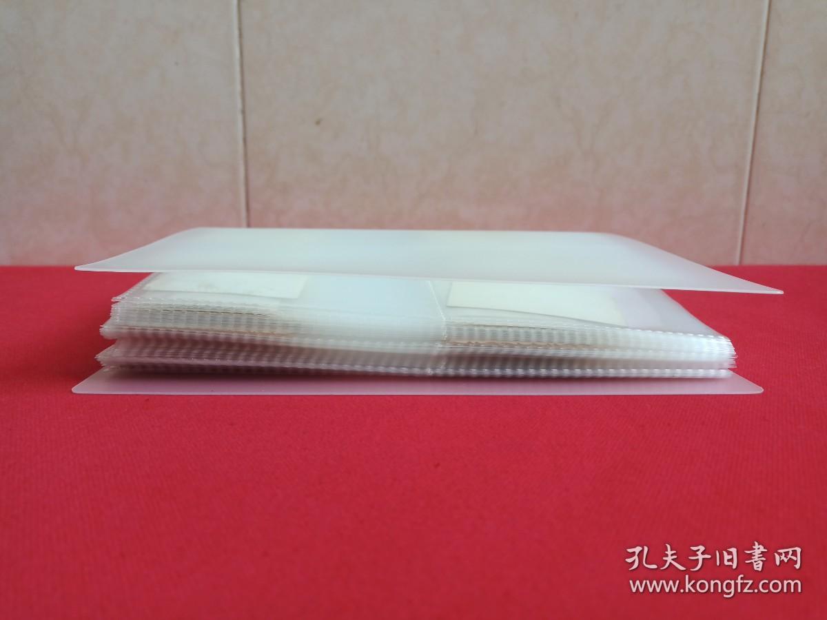 老照片相册第154--《云南昆明散张人物标准照片合集第04》约1960-1980年代（有男女单身及合影照、儿童照，有春光艺术人像、紫极大都、西山龙门、光明照相、天下第一汤“安宁”、上海艺术人像、昆明东风照相、溧水照相、建水72.9.5、前进照相馆等）所拍存黑白及彩色老照片及底片、老相片、老像片、老资料一册共156张