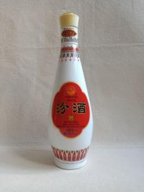 杏花村《汾酒--清香型白酒》酒瓶·空瓶·瓷瓶·外包装瓶2011年10月29日（山西杏花村汾酒厂股份有限公司出品，中食联盟北京认证，底字：景博752-1）