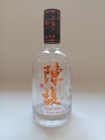 《陈馥酒（俊勇制酒）--酱香型白酒》空酒瓶·空瓶·玻璃瓶·外包装瓶2021年6月9日（云南三迤酒业有限公司出品）