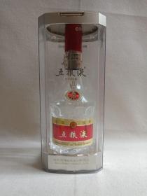 《五粮液酒--浓香型白酒》空酒瓶·空瓶·玻璃瓶·外包装瓶2023年2月23日（宜宾五粮液股份有限公司出品）