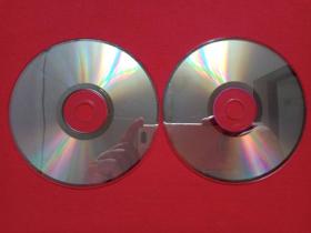 《精灵鼠小弟：Stuart Little》儿童动画·卡通动漫VCD光碟、光盘、磁盘、影碟、专辑1999年2碟片1袋装（江苏文化音像出版社出版，一家之鼠）