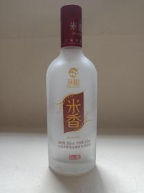 茅粮《米香酒--白酒》空酒瓶·空瓶·磨砂玻璃瓶·外包装瓶2015年6月17日（云南茅粮酒业集团有限公司出品）