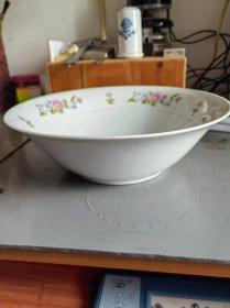 醴陵撇口大瓷碗[六,七十年代帖花出口瓷保真]