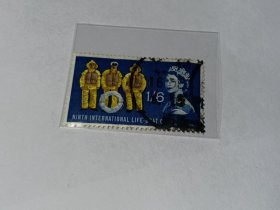 英国邮票 1´6Sh´P 1963年第九届国际救生艇会议 救生员 救生圈 穿着救生衣的救生员
