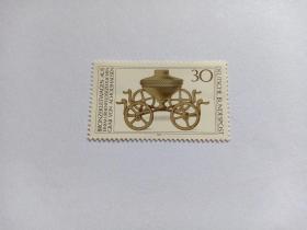 德国邮票 30Pfg 1976年考古发现 古代艺术品 手工艺品 青铜车 新票未使用