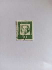 德国邮票 70 德国著名音乐家 贝多芬 头像 1961年发行 路德维希·凡·贝多芬（1770年12月16日-1827年3月26日享年57岁），德国著名的音乐家，维也纳古典乐派代表人物之一。他的作品对世界音乐的发展有着非常深远的影响，因此被尊称为“乐圣”。主要作品有交响曲九部：第三《英雄交响曲》第五《命运交响曲》第六《田园交响曲》第九《合唱交响曲》最为著名歌剧《费黛里奥》等