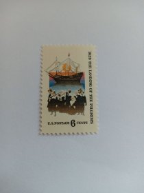 美国邮票 6C 1970年朝盛者的登陆 五月花号登陆美洲350周年 帆船 新票未使用 1620年9月16日五月花号扬帆起航,1620年11月21日安全登陆。登陆之前,朝盛者们经过谈论之后,签下《五月花号公约》。这份大约200个单词左右的公约,是美国自由和民主的萌芽