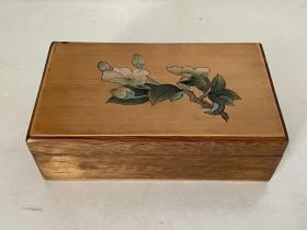 80年代宝庆竹刻玉兰花卉图案长方形竹簧首饰盒