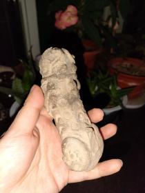 年份好的残狮子摆件