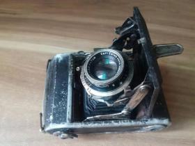 照相机， 民国时期德国“蔡司”照相机一部
