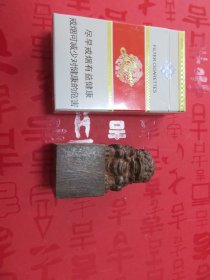 老木头 狮子 印章（好像是红木，未雕刻使用，6.2*3cm），老木头 狮子 印章（好像是红木，可有 赵佳裕 印，2.8*5cm）2枚合售！！ L2