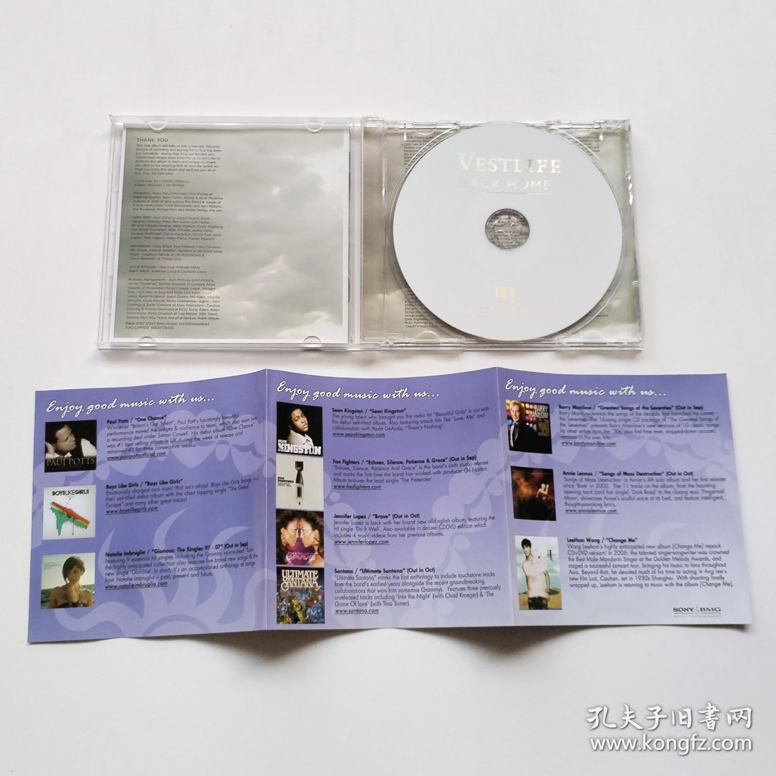 新加坡版 Westlife - Back Home 西城男孩 新加坡版CD 品好九成新 碟仅有少量很细微的划痕 内附SonyBMG唱片宣传单1张 含王力宏杨丞琳
