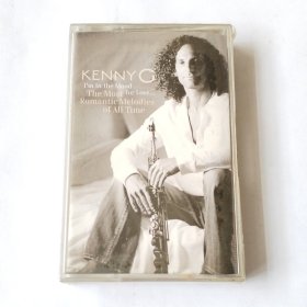 印尼版磁带 Kenny G - I'm In The Mood For Love ... The Most Romantic Melodies Of All Time 肯尼基 《沐浴爰河 永恒的旋律》 印度尼西亚版磁带 全新未拆 封膜轻微破损 亚洲版特别收录《The Moon Represents My Heart (月亮代表我的心)》