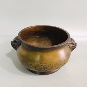 旧藏老铜浅浮雕双兽耳炉
