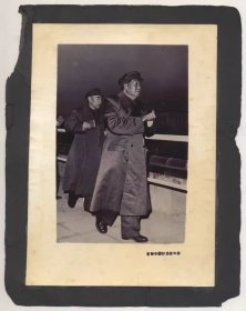 相片尺寸21X15厘米,毛主席和林彪文革相片,首都中国照相馆印刷