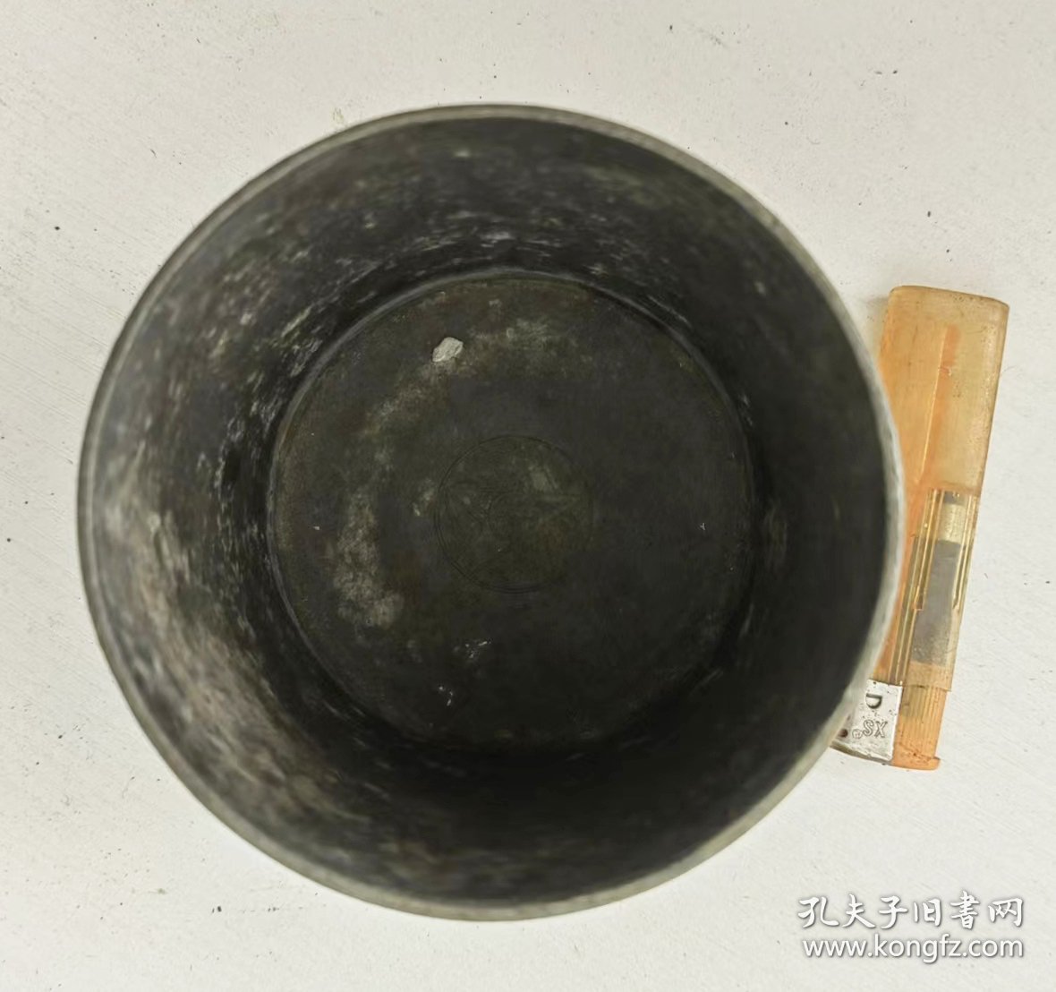 1930年苏维埃带镰刀斧头标志铝茶杯