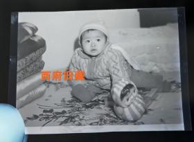 八十年代初老底片，玩具不倒翁，玩弄眼镜的小朋友，3枚合售