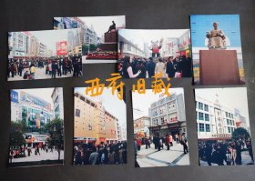 2002年成都春熙路老照片一组8张，老字号成都餐饮名小吃龙抄手的门店、钟表名店亨得利、后来被烧毁高帮百货等历史影像