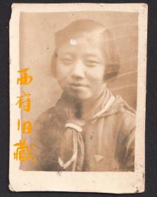 民国老照片，童子军女学生证件使用的小照片
