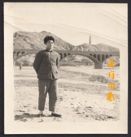 1965年，陕西延安留念照