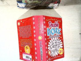 Dork Diaries Bind-up 