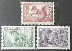 芬兰1953年   棕熊、松鼠、欧洲麋鹿  3全新（背胶微贴）